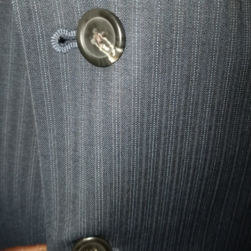 Ralph Lauren Men’s 40R Navy Pinstripe Wool Blazer – Classic Fit